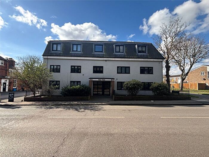 1 Bedroom Flat To Rent In Halfway Street, Sidcup, Kent, DA15