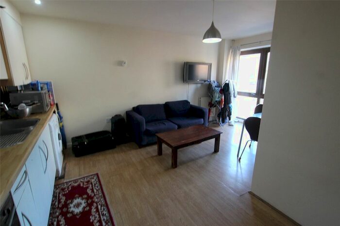 4 Bedroom Detached House To Rent In Follett Street, London, E14