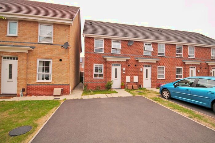 2 Bedroom End Of Terrace House To Rent In Lila Avenue, Coventry, CV3