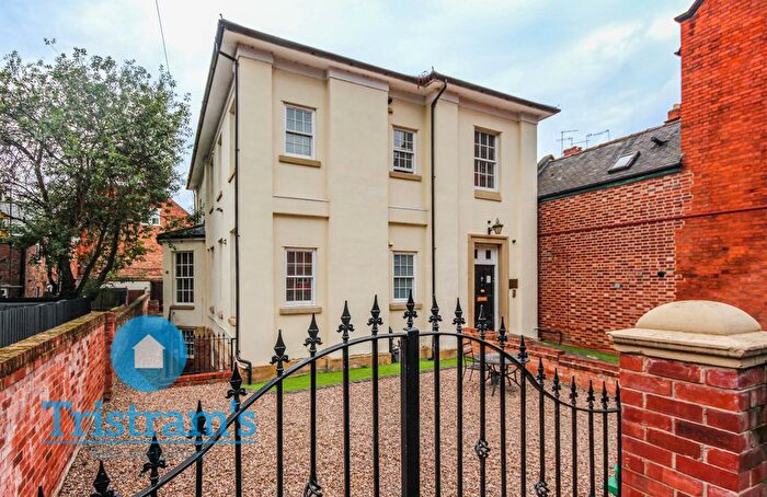 2 Bedroom Flat To Rent In Church Street, Lenton, Nottingham, NG7