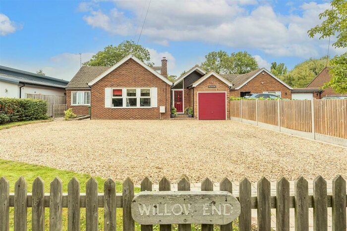 4 Bedroom Detached Bungalow For Sale In Long Marston, HP23