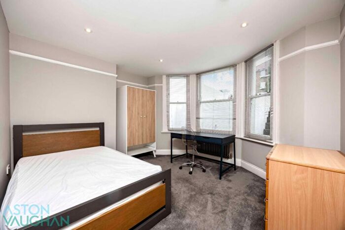 2 Bedroom Apartment To Rent In Preston Road, Brighton, BN1