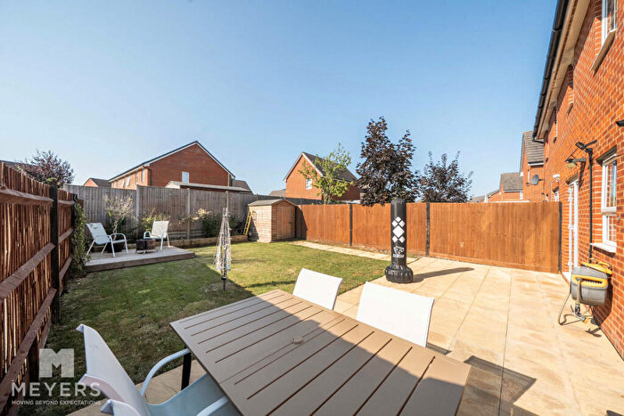 3 Bedroom Semi Detached House For Sale In Lonsdale Road, Wimborne, BH21