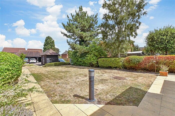 3 Bedroom Flat For Sale In Maritime Avenue, Herne Bay, Kent, CT6