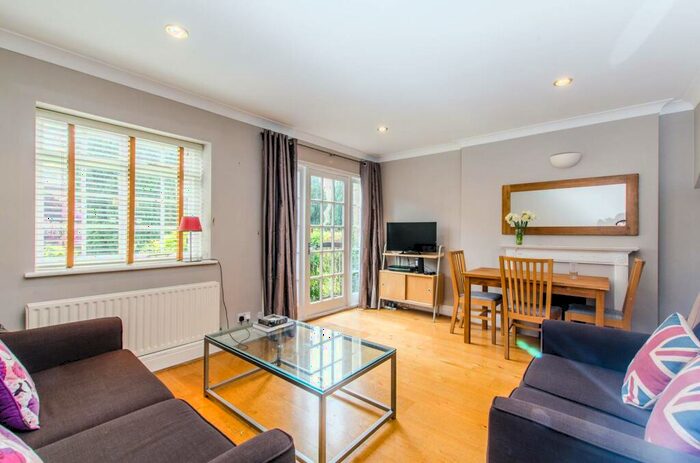 2 Bedroom Maisonette To Rent In Parkhill Road, Belsize Park, London, NW3