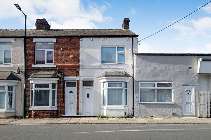 4 Bedroom Terraced House For Sale In King Street, South Bank, Middlesbrough, TS6