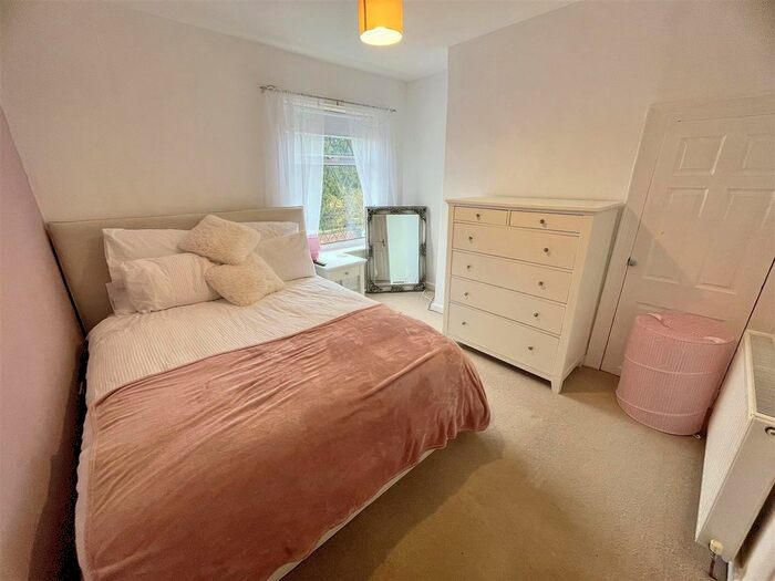 2 Bedroom Terraced House To Rent In Court, Hailgate, Howden