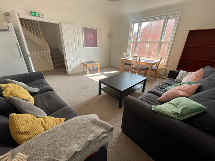 7 Bedroom House To Rent In Highgate, Durham, DH1