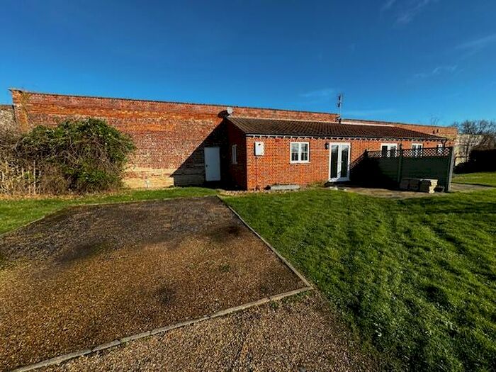 3 Bedroom Semi-Detached Bungalow To Rent In Hall Lane, Riddlesworth, Diss, IP22