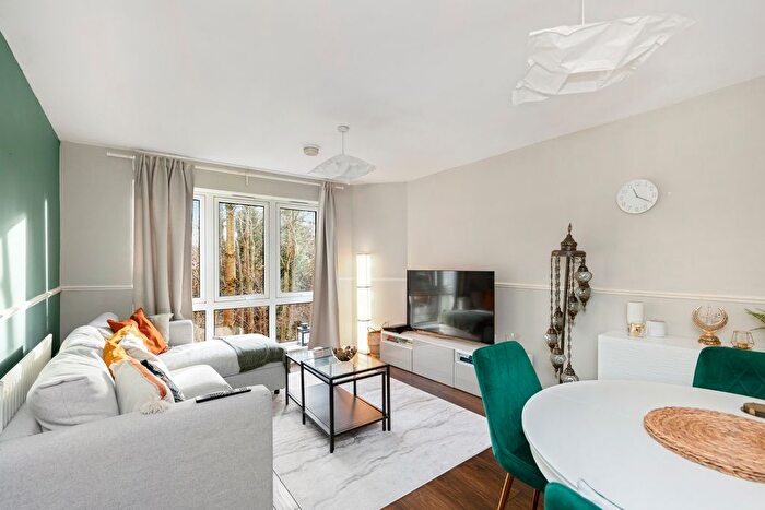 2 Bedroom Flat For Sale In / Greenpark, Gilmerton, Edinburgh, EH17