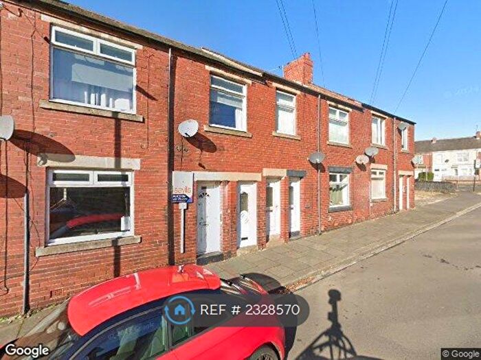 2 Bedroom Maisonette To Rent In Ravensworth Street, Wallsend, NE28