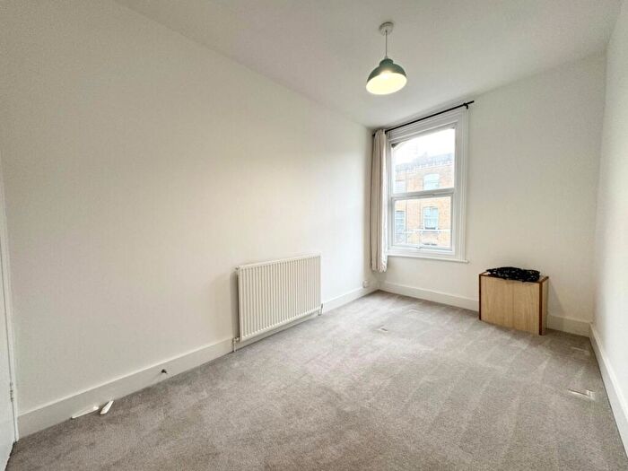 1 Bedroom Flat To Rent In Hornsey Road, Archway, N19