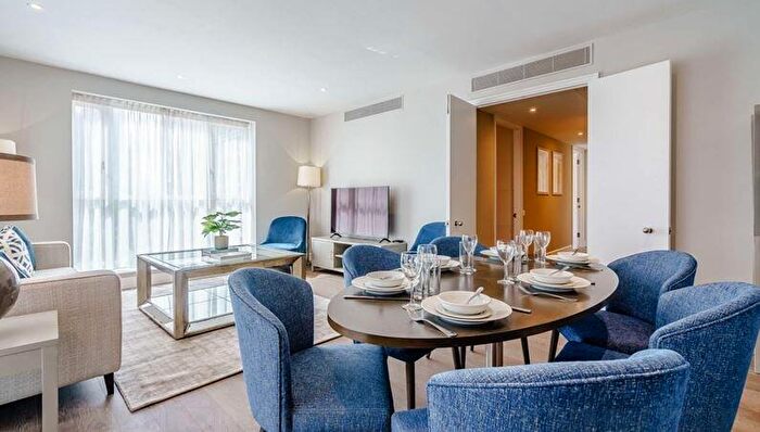 2 Bedroom Apartment To Rent In Westferry Circus, London, E14