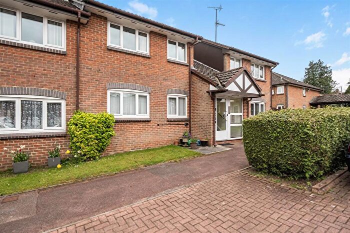 2 Bedroom Retirement Property For Sale In Acorn Drive, Wokingham, Berkshire, RG40