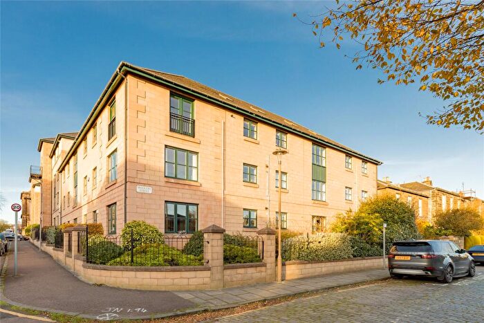 3 Bedroom Apartment For Sale In South Gray Street, Newington, Edinburgh, EH9