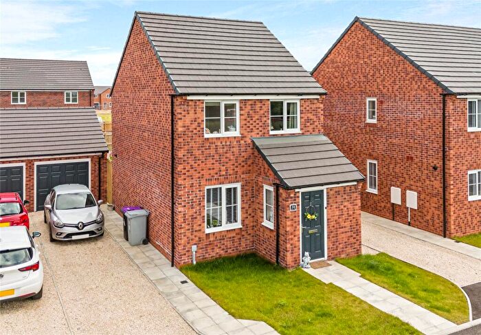 3 Bedroom Detached House For Sale In Steeple Close, Louth, Lincolnshire, LN11