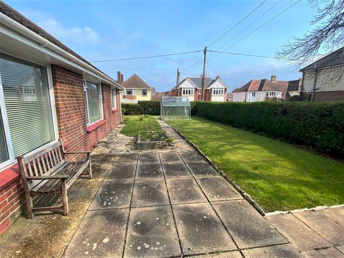 3 Bedroom Detached Bungalow For Sale In Wareham Town Centre Bungalow, BH20