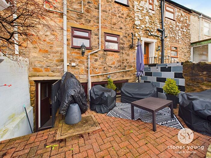 2 Bedroom Cottage For Sale In West View Place, Blackburn, BB2