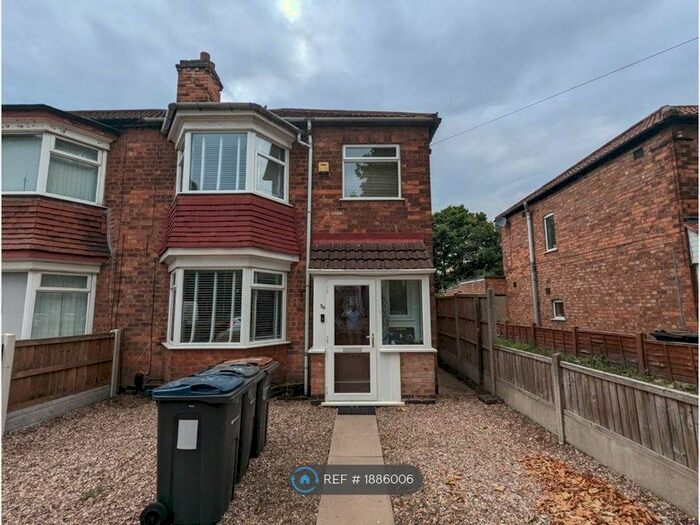 3 Bedroom Semi-Detached House To Rent In Goosemoor Lane, Birmingham, B23