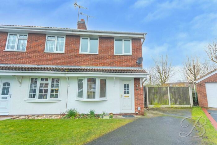 2 Bedroom Semi-Detached House To Rent In The Heathers, Boughton, NG22