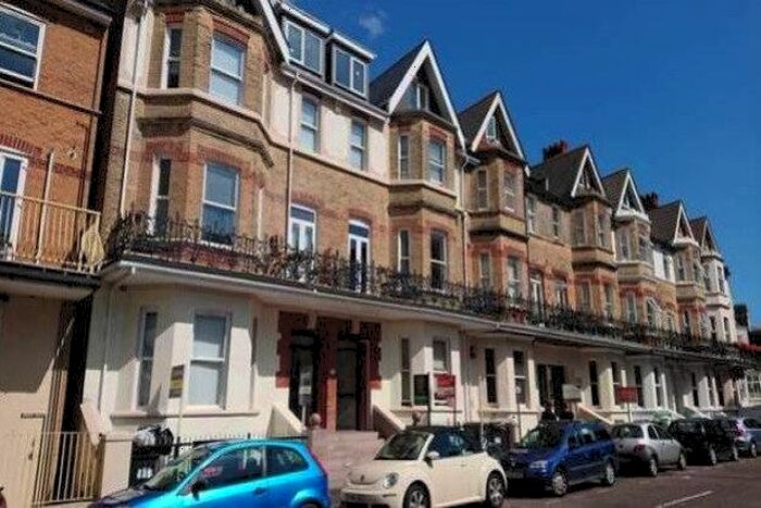 1 Bedroom Flat To Rent In - West Hill Road, Bournemouth, BH2