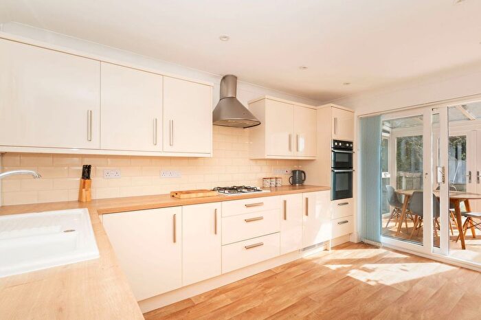 5 Bedroom Bungalow For Sale In Culliford Road North, Dorchester, DT1