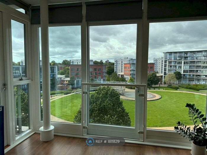 1 Bedroom Flat To Rent In Langley Walk, Birmingham, B15