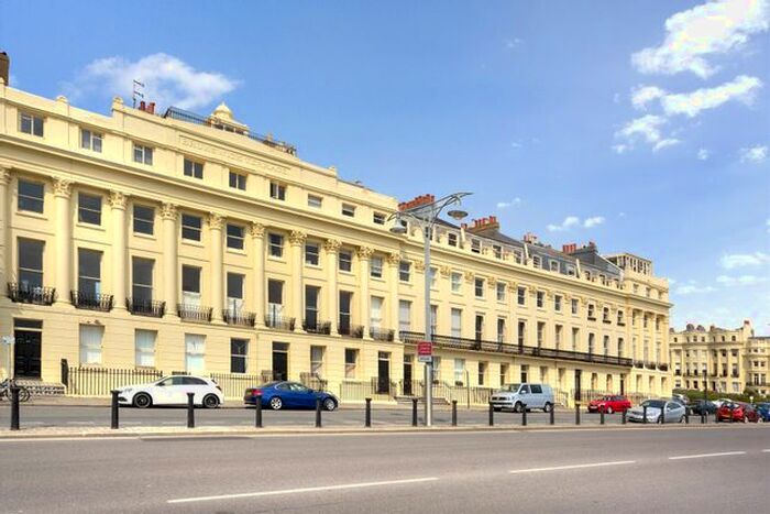 1 Bedroom Flat To Rent In Brunswick Terrace, Hove, BN3