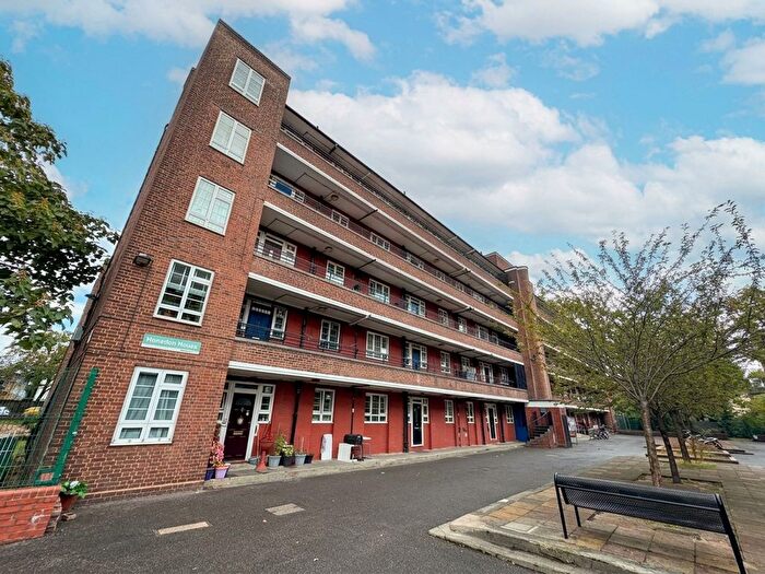 1 Bedroom Flat To Rent In Brooke Road, Hunsdon House Brooke Road, E5