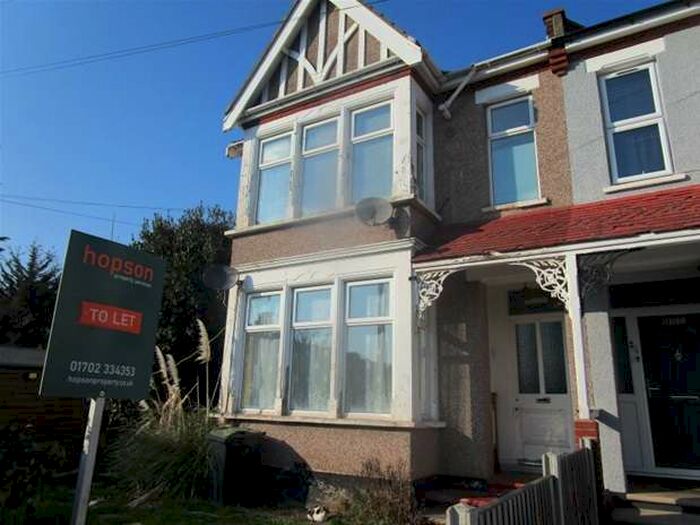 1 Bedroom Flat To Rent In York Road, Southend On Sea, SS1