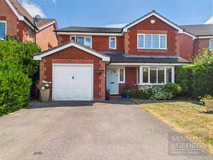 4 Bedroom Detached House For Sale In The Smithy, Bramley, Tadley, Hampshire, RG26