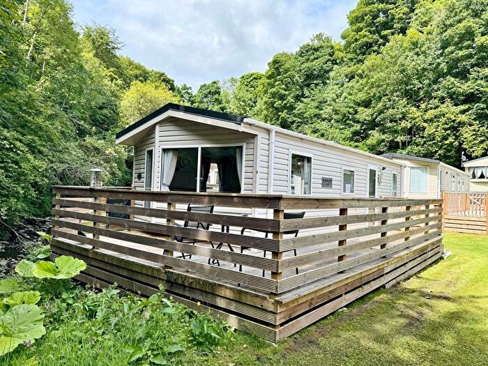 2 Bedroom Park Home For Sale In Stanhope Burn Holiday Park, Crawleyside, DL13