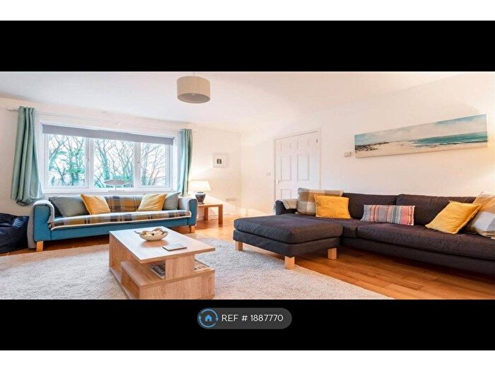 3 Bedroom Semi-Detached House To Rent In Loggans Road, Hayle, TR27