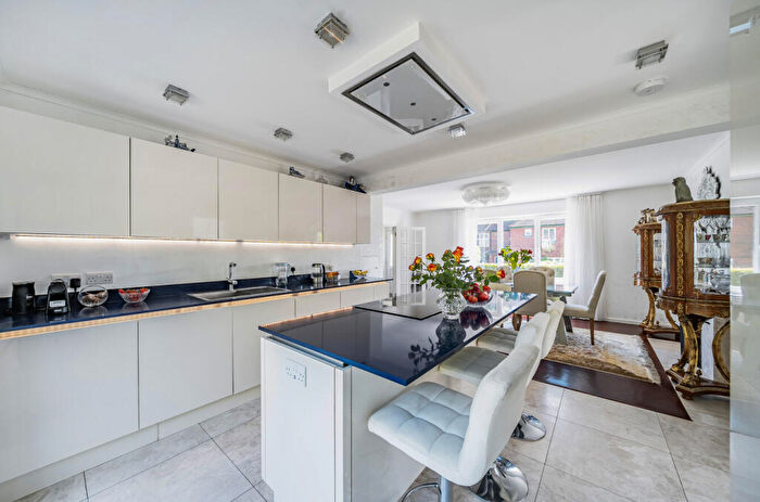 4 Bedroom Detached House For Sale In Turnoak Avenue, Woking, Surrey, GU22