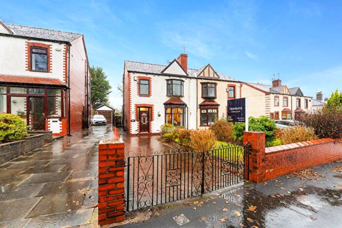 3 Bedroom Semi Detached House For Sale In Newbrook Road, Atherton, Manchester, Lancashire, M46