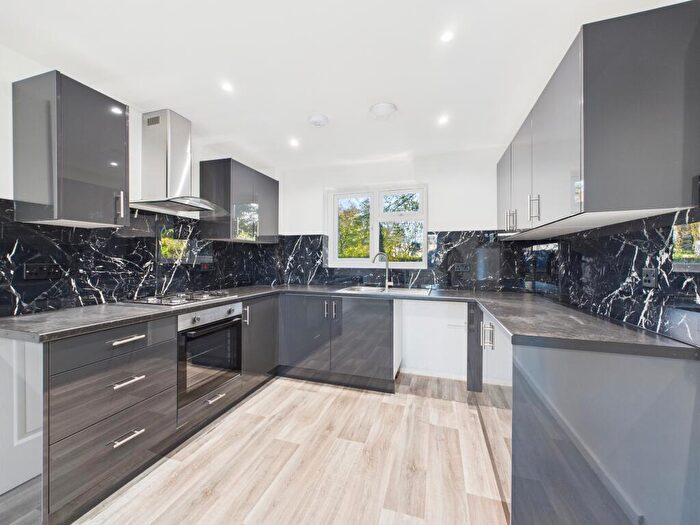 3 Bedroom Semi-Detached House To Rent In Dane Street, Leicester, LE3