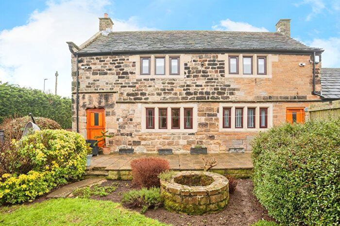 3 Bedroom Farmhouse For Sale In Bedford Farm Court, Crofton, Wakefield, WF4