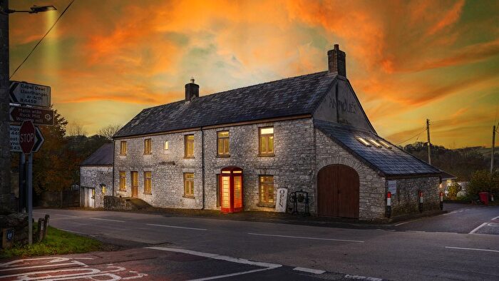 5 Bedroom Detached House For Sale In Alltyrodyn, Rhydowen, Llandysul, Ceredigion, SA44