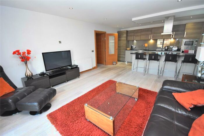 2 Bedroom Flat To Rent In Beaconsfield Mews, Beaconsfield Place, West End, Aberdeen, AB15