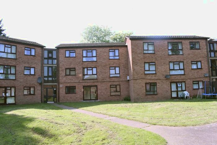 3 Bedroom Flat To Rent In Russet Grove, Norwich, NR4