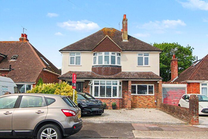5 Bedroom Detached House For Sale In Alfriston Road, Worthing, BN14