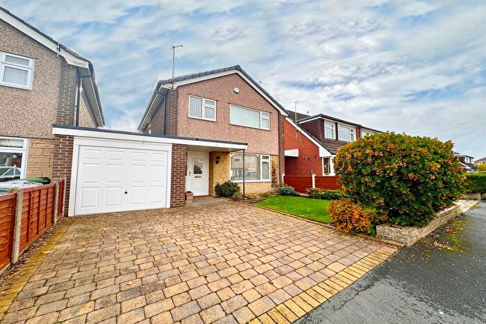 3 Bedroom Link Detached House For Sale In Puffin Avenue, Poynton, Stockport, SK12