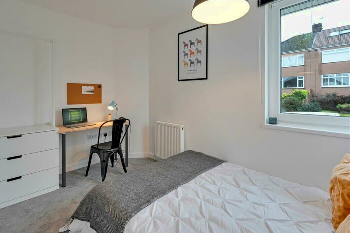 6 Bedroom House To Rent In Glebelands Road, Filton, Bristol, BS34