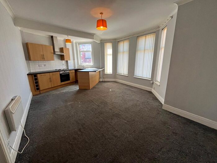 1 Bedroom Flat To Rent In Warbreck Drive, Blackpool, FY2