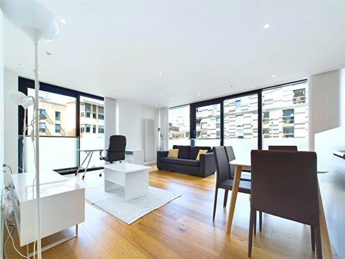 1 Bedroom Apartment To Rent In Simpson Loan, Quartermile, Edinburgh, EH3