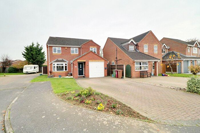4 Bedroom Detached House For Sale In Hopfield, Brigg, North Lincolnshire, DN20