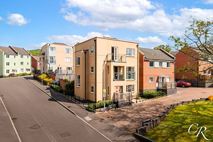 4 Bedroom Detached House For Sale In Ledbury Court, Cheltenham, GL52