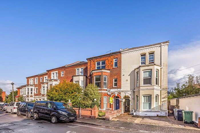 2 Bedroom Apartment To Rent In Nelson Road, Southsea, PO5