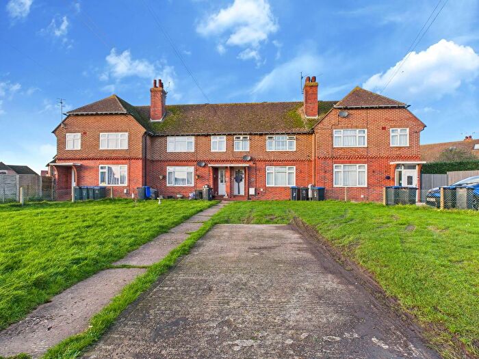 3 Bedroom Terraced House For Sale In Peveril Close, Sompting, BN15