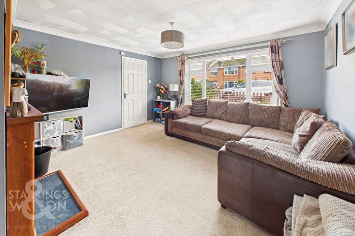 3 Bedroom End Terrace House For Sale In St. Marys Drive, Diss, IP22